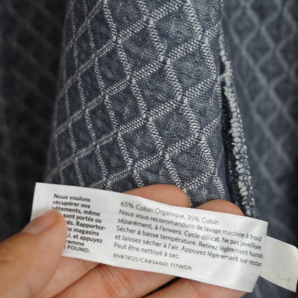 Eileen Fisher quilted blue light jacket - Picture 5 of 6